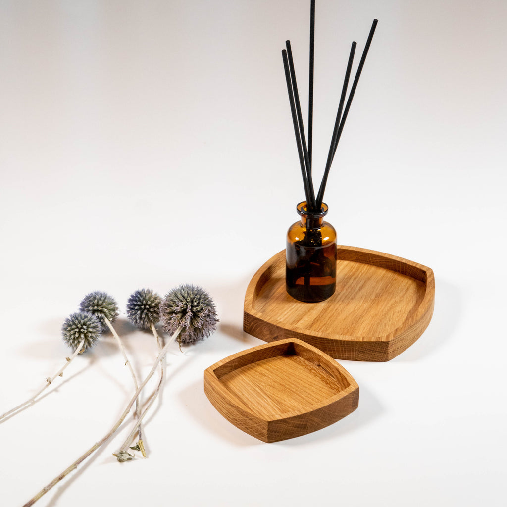 Solid Oak Catch-All Tray – Minimalist Jewelry & Key Organizer