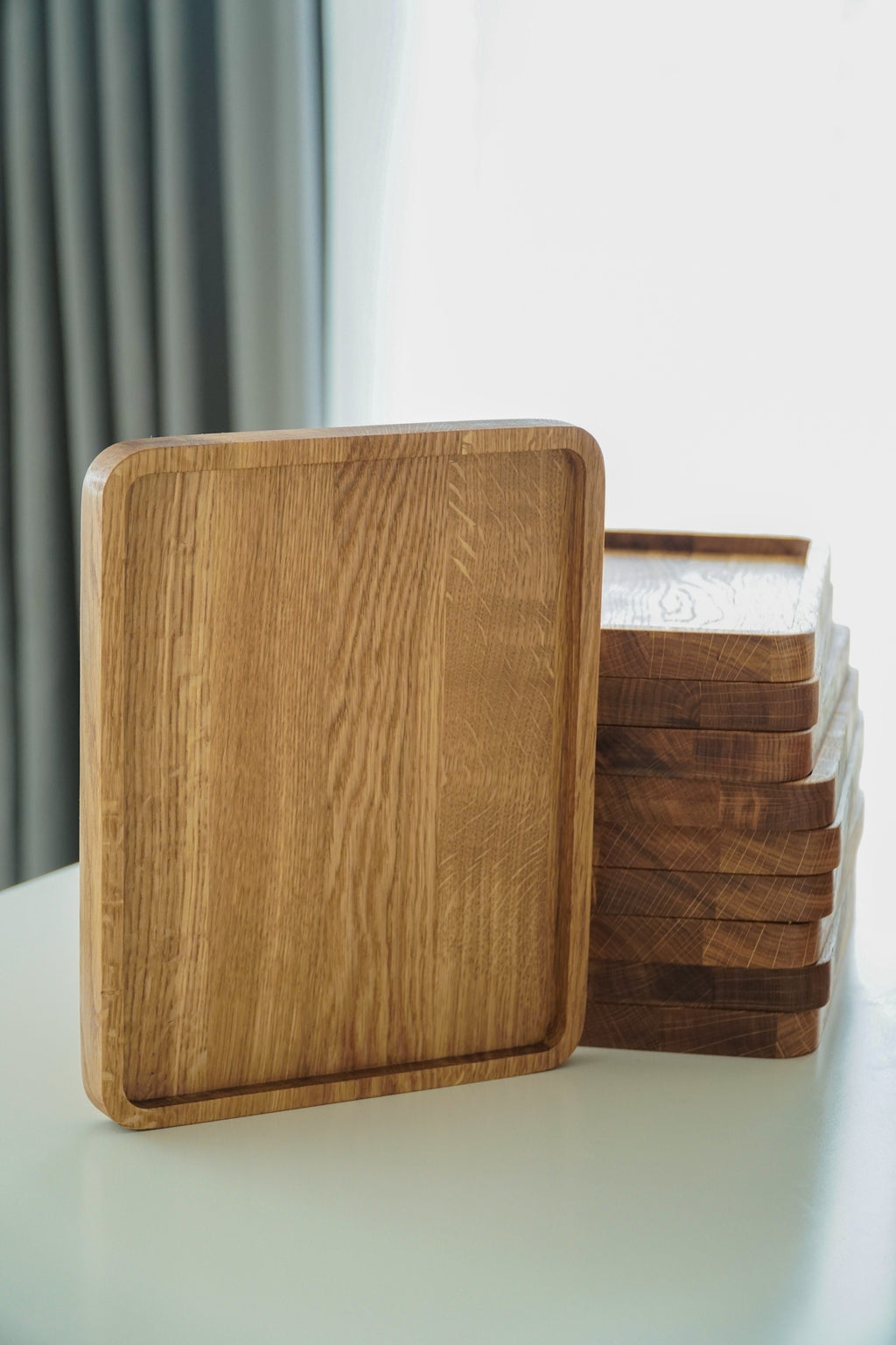 Modern Oak Wood Desk Tray: Jewelry, Keys, Watch (18 x 22cm)