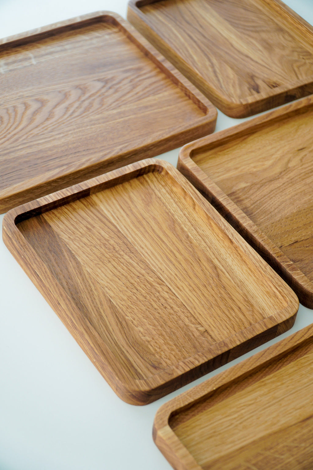 Modern Oak Wood Desk Tray: Jewelry, Keys, Watch (18 x 22cm)