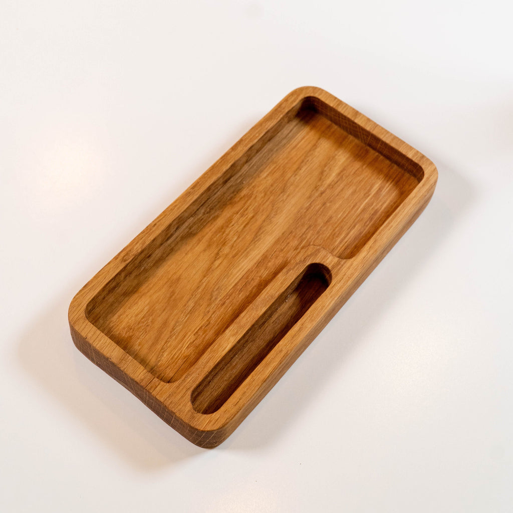 Oak Tray with Phone Stand – Wooden Desk Organizer for Phone, Keys & Essentials