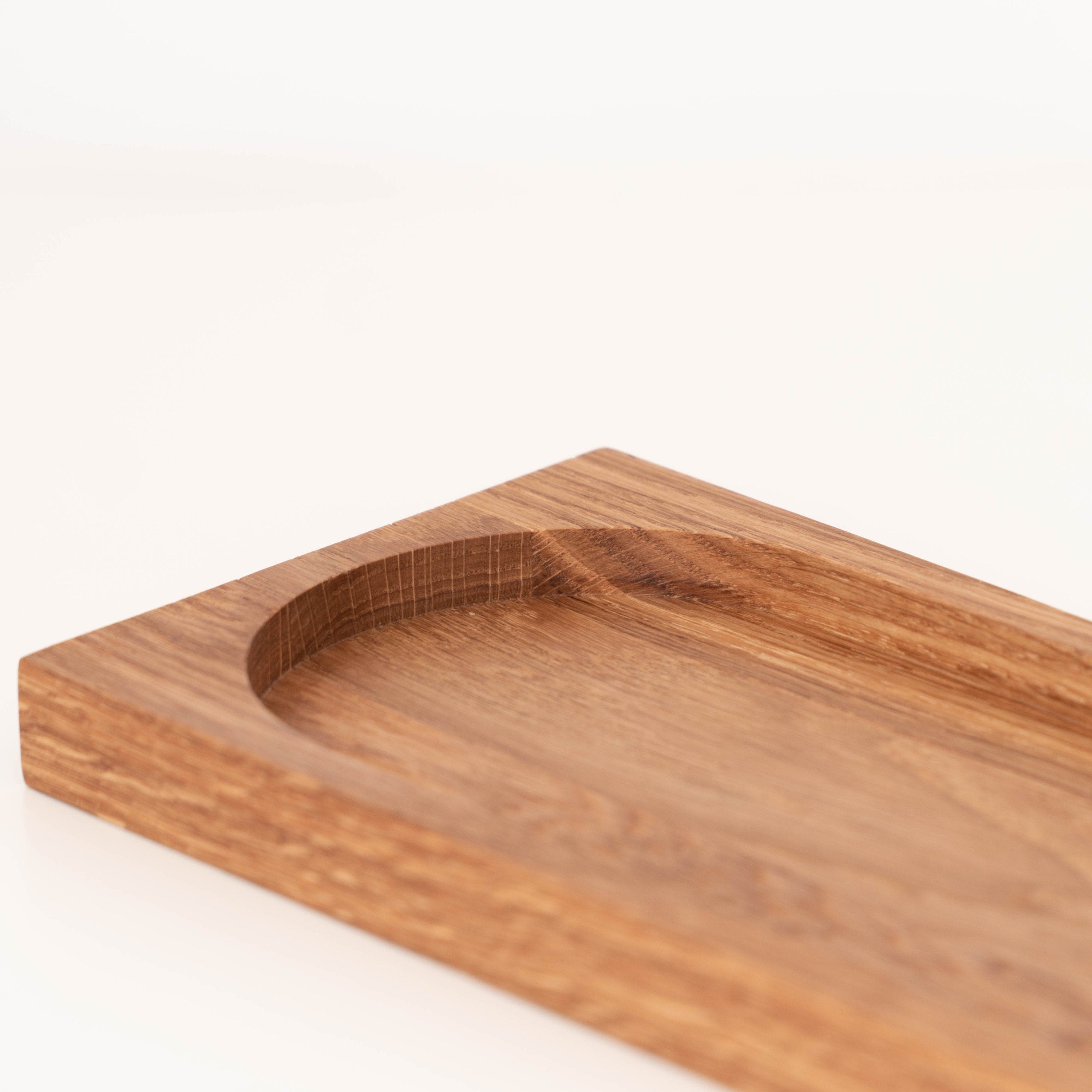 Handmade Oval Oak Tray: Decorative Plate, Desk Organizer