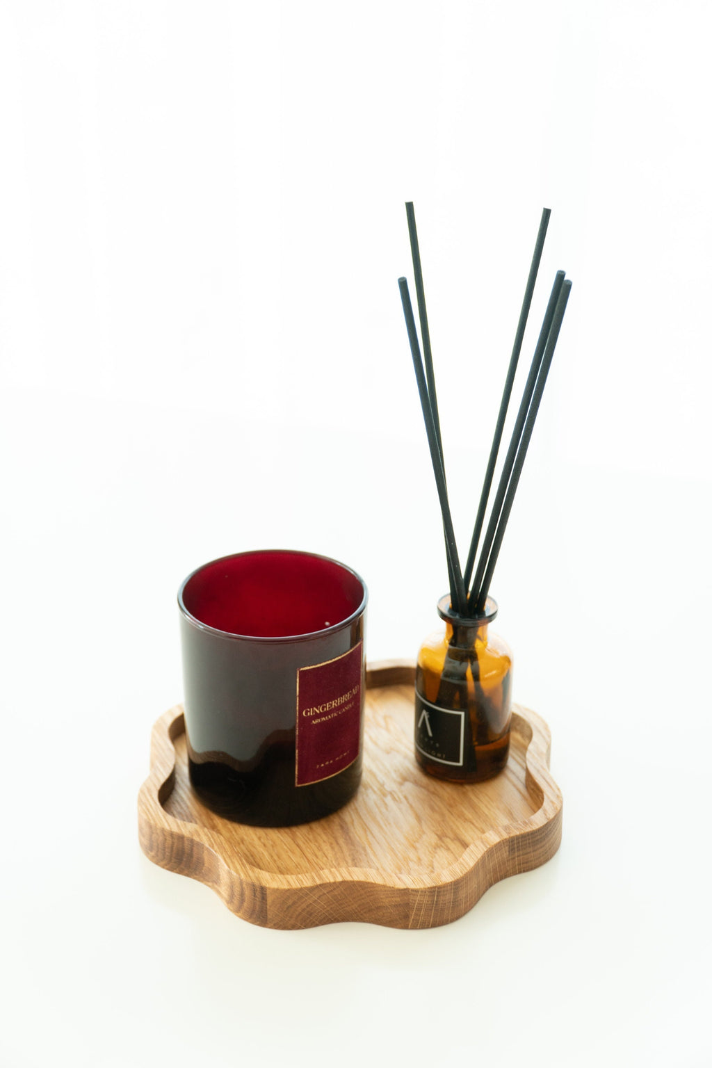 Oak Catchall Tray: Rustic Hardwood Organizer, Modern Design